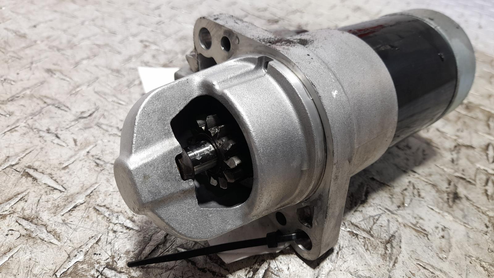 View Auto part Starter Mitsubishi Outlander 2016