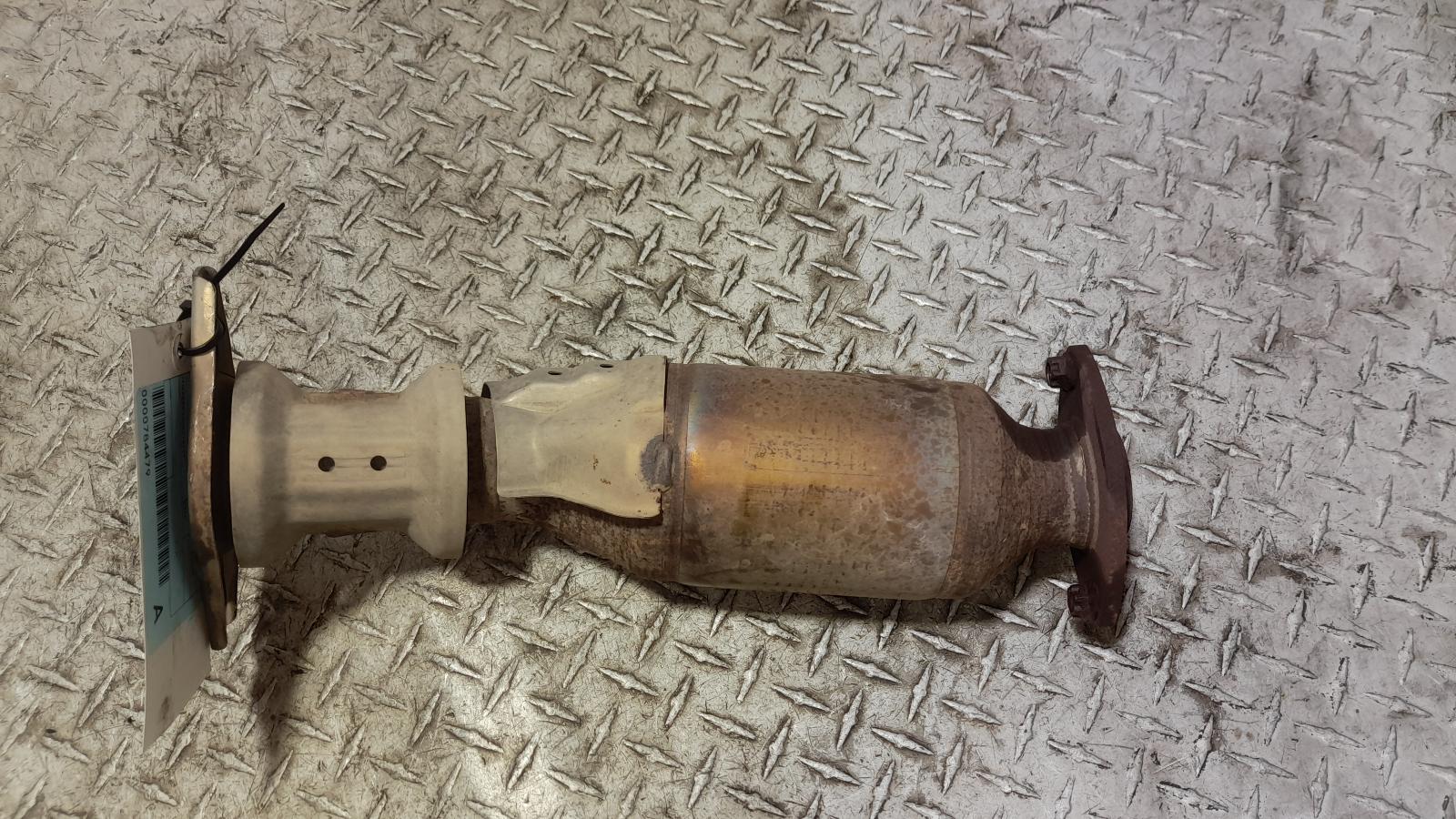 View Auto part Catalytic Converter Toyota Rav4 2016