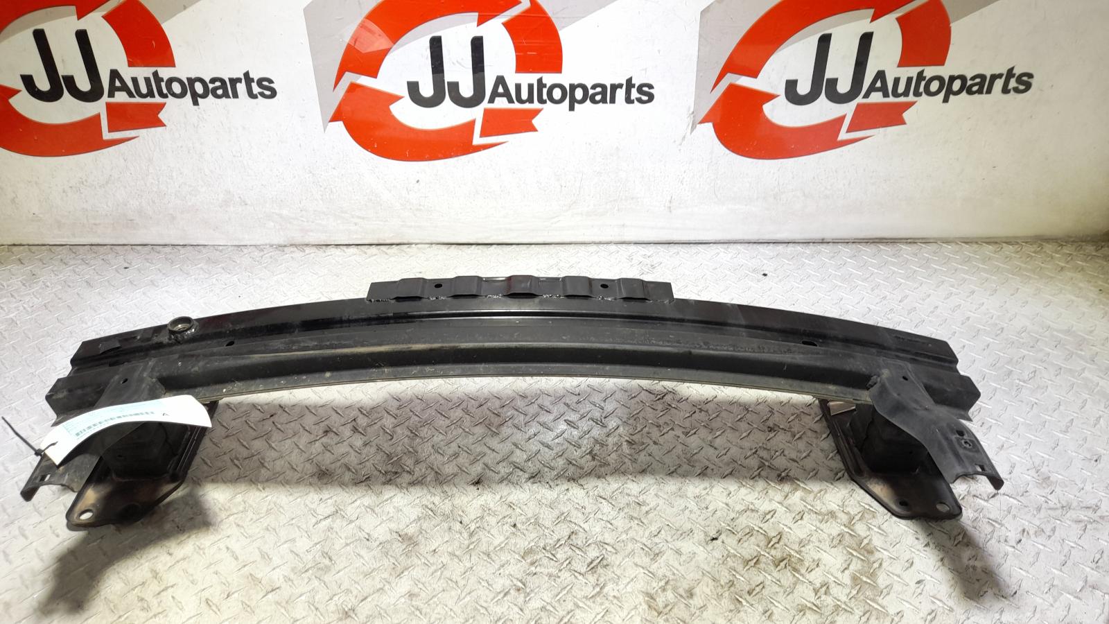 View Auto part F/Bar Reinforc/Brack Hyundai I40 2013