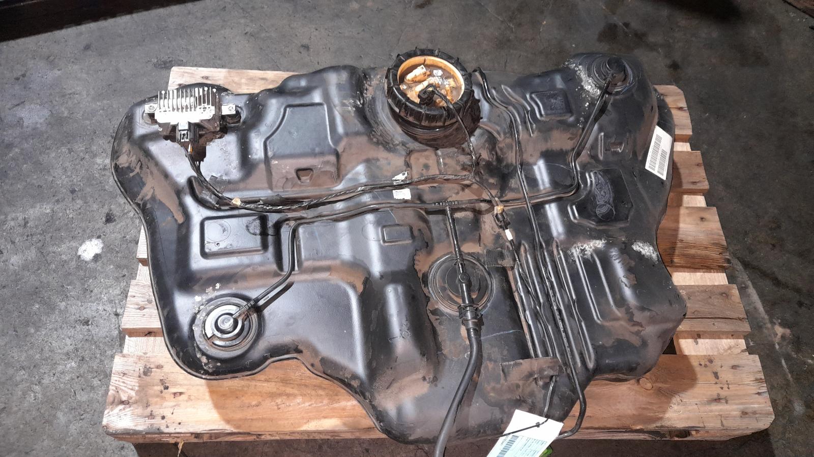 View Auto part Fuel Tank Ford Mondeo 2014