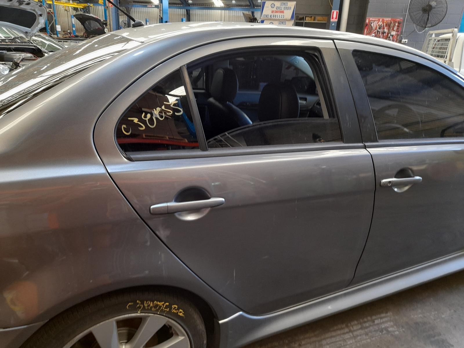 View Auto part Right Rear Door Window Mitsubishi Lancer 2013