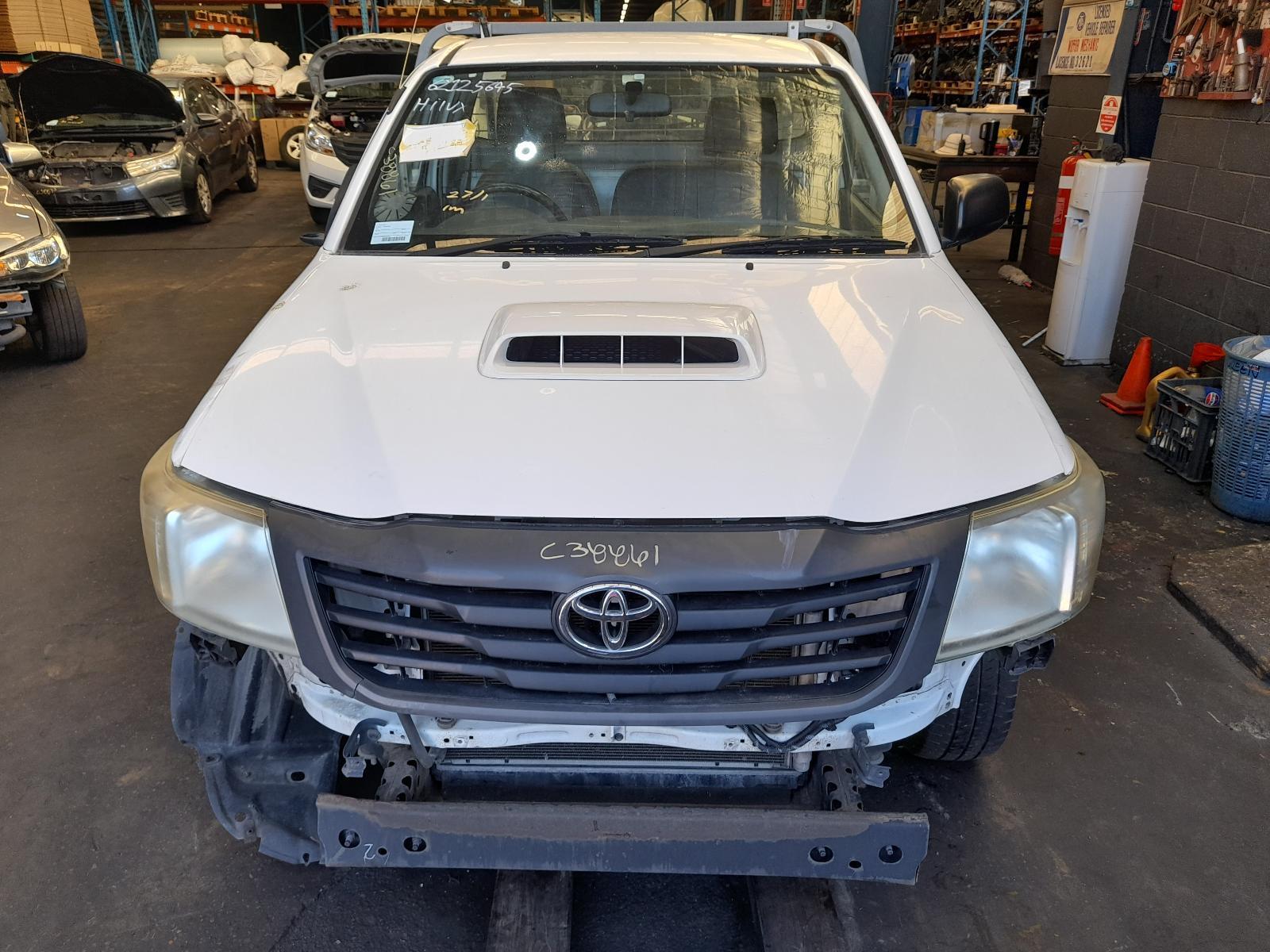 View Auto part Trans/Gearbox Toyota Hilux 2015