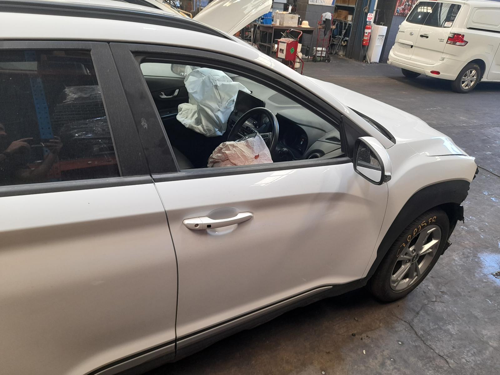 View Auto part Right Front Door Window Hyundai Kona 2021