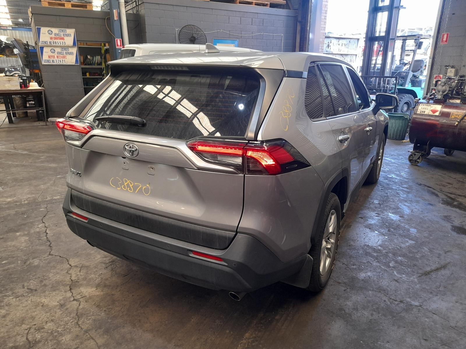 View Auto part Trans/Gearbox Toyota Rav4 2021