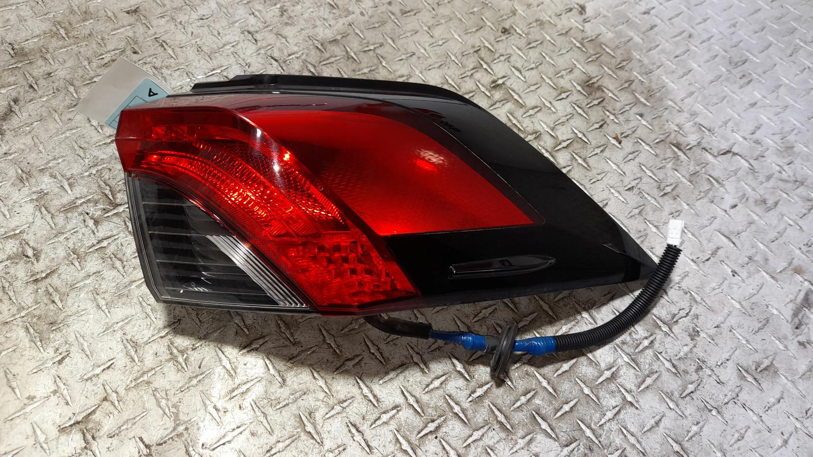 View Auto part Right Taillight Toyota Rav4 2021