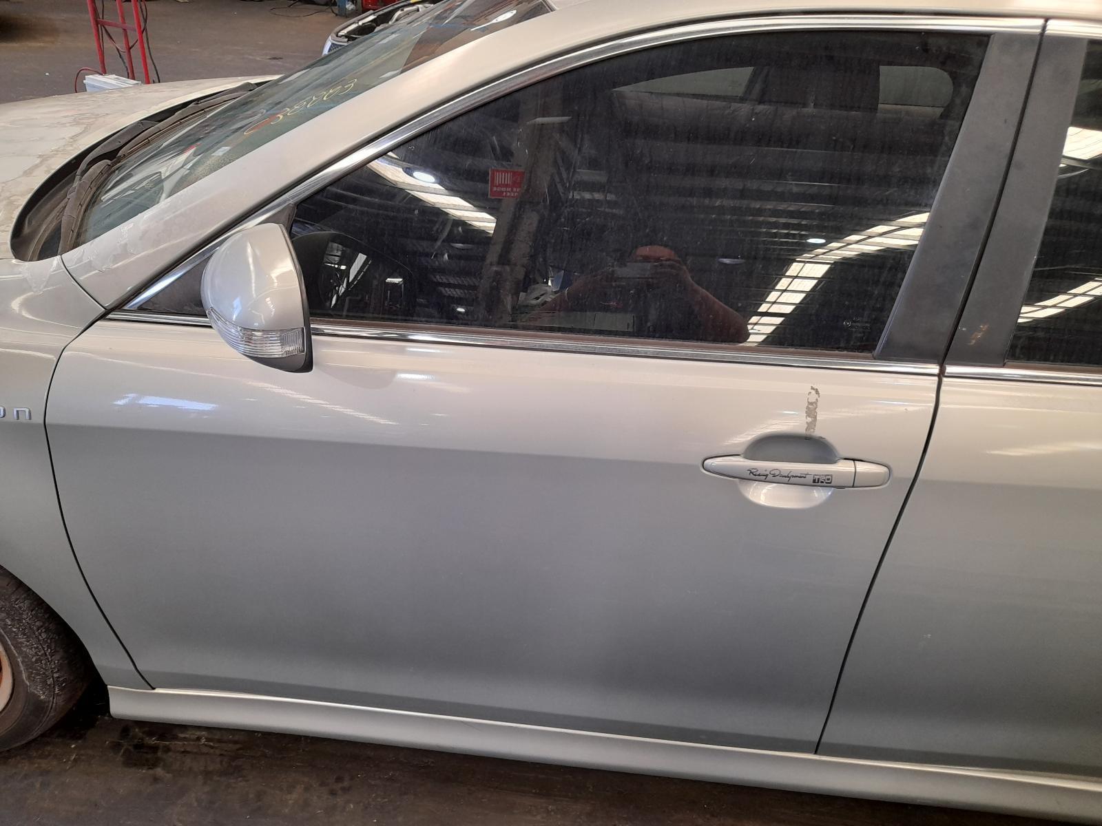 View Auto part Left Front Door Toyota Aurion 2011
