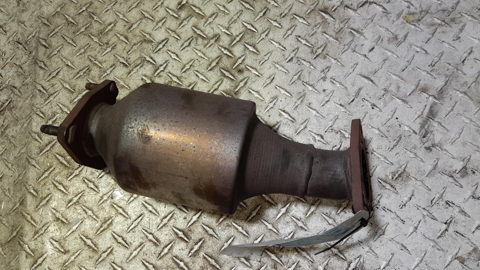 View Auto part Catalytic Converter Honda Odyssey 2016