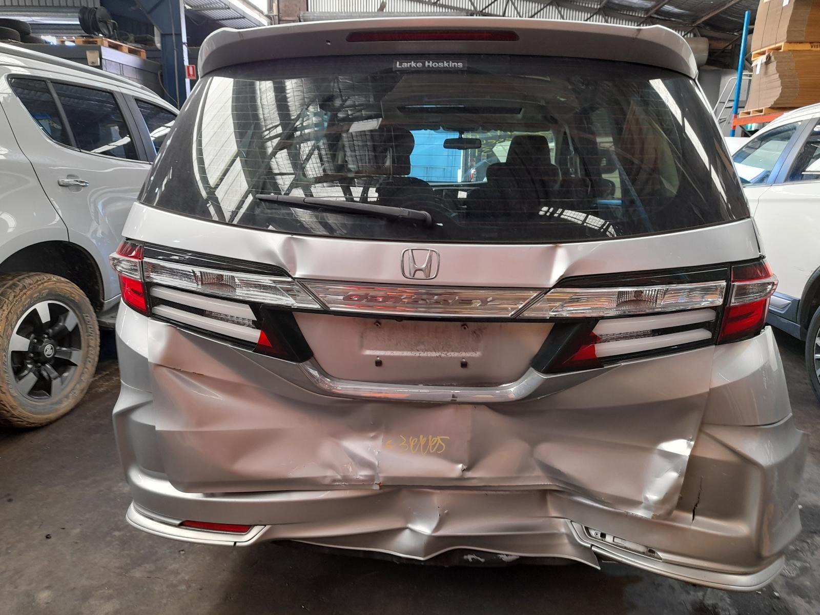 View Auto part Rear/Tailgate Glass Honda Odyssey 2016