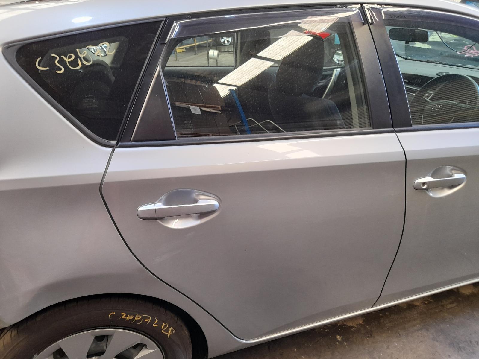 View Auto part Right Rear Wnd Reg/Motor Toyota Corolla 2013