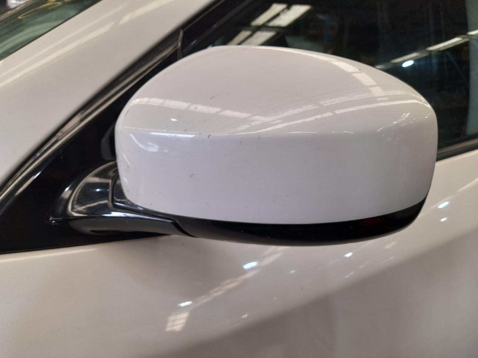 View Auto part Left Door Mirror Nissan Pathfinder 2015