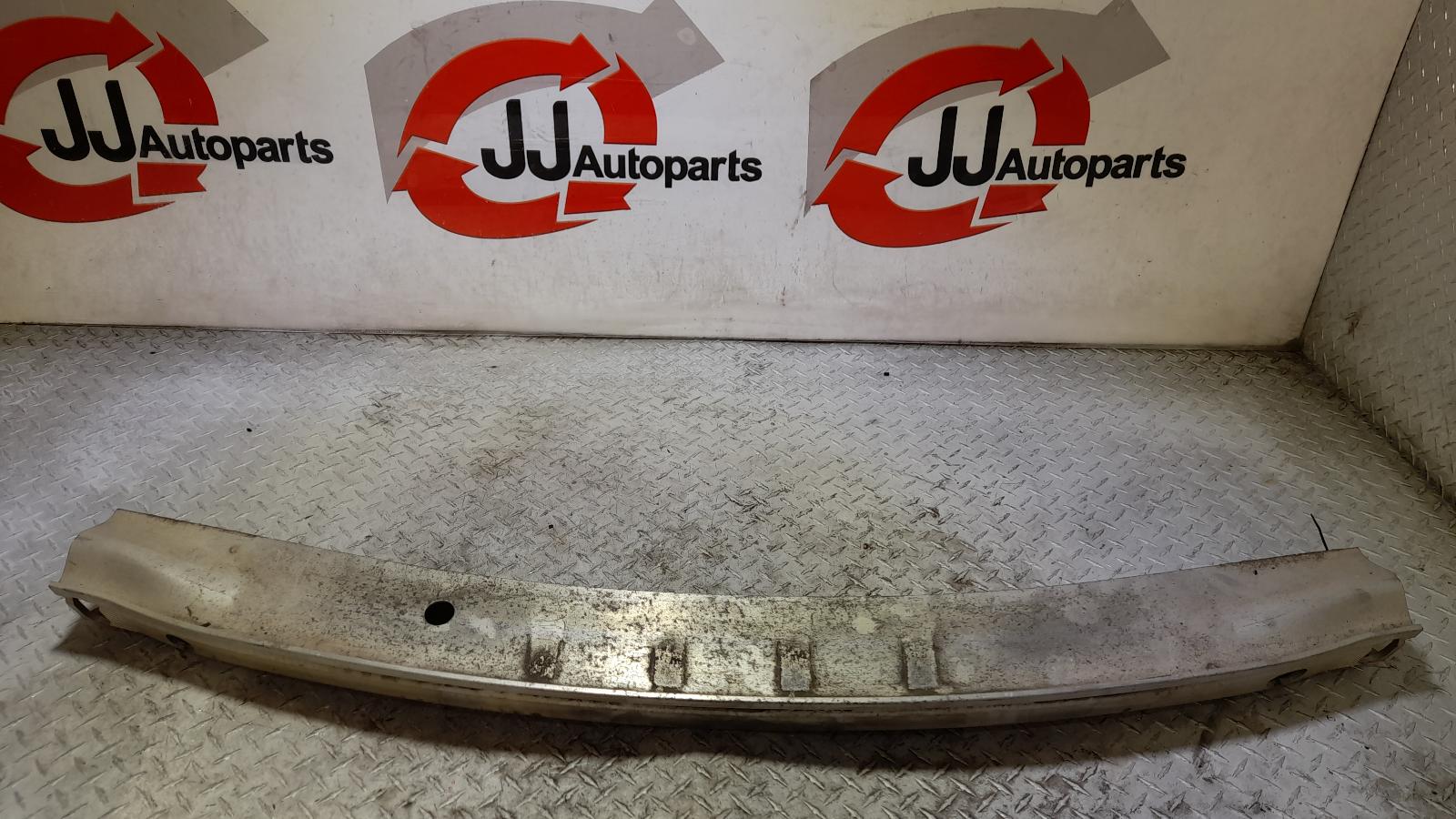 View Auto part R/Bar Bracket/Reinfo Nissan Pathfinder 2015