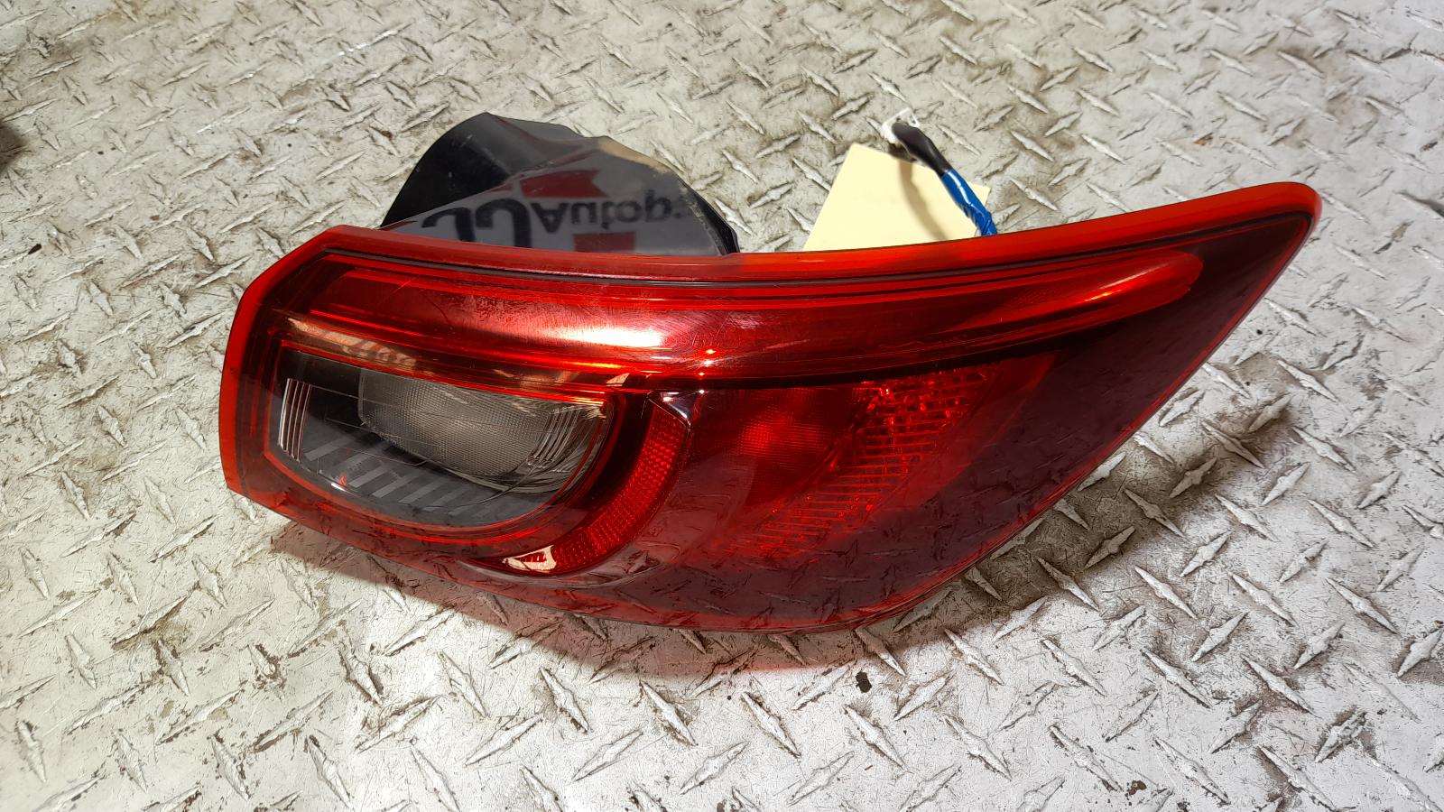 View Auto part Right Taillight Mazda Cx3 2016