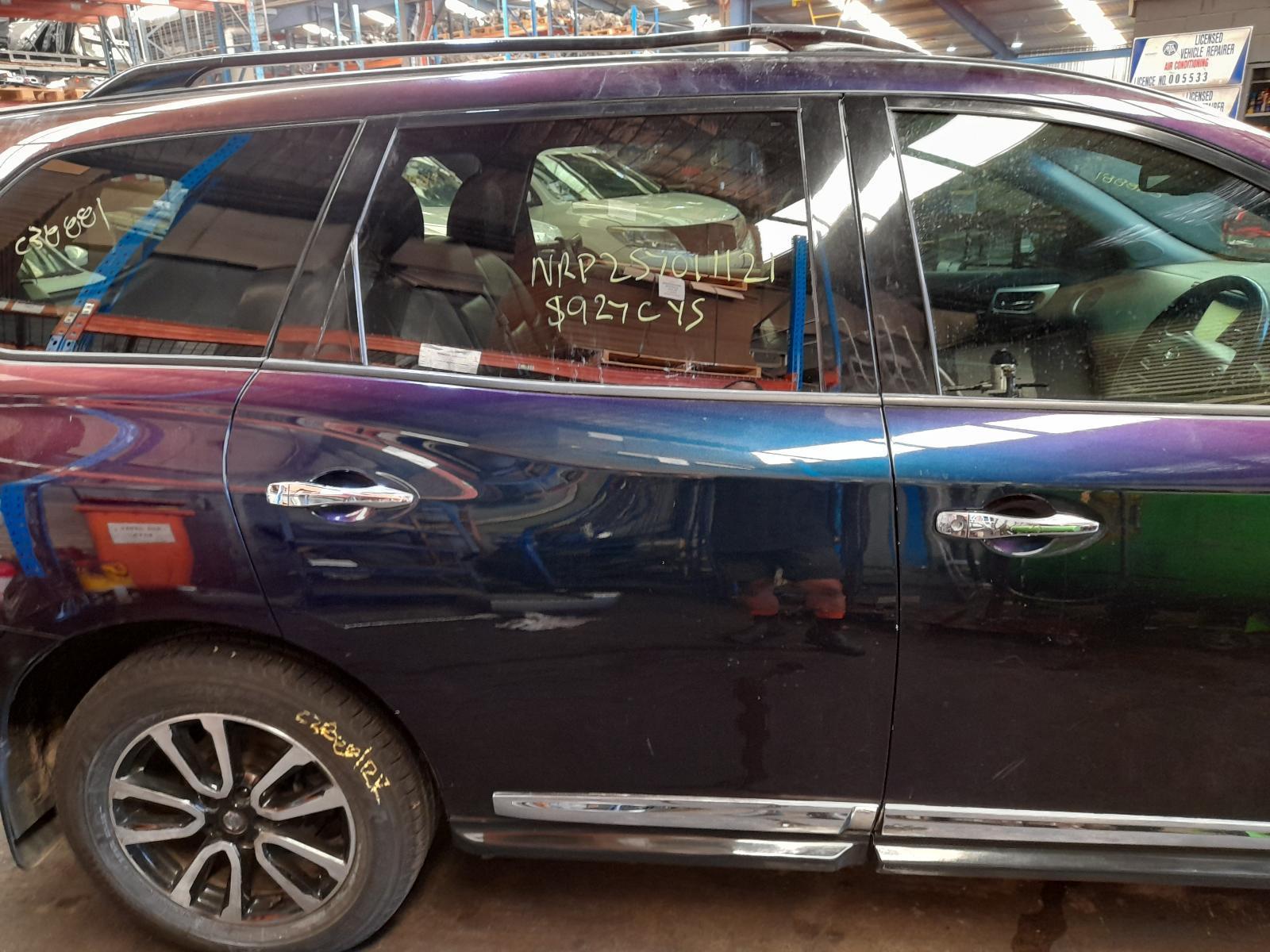 View Auto part Right Rear Door Sliding Nissan Pathfinder 2015