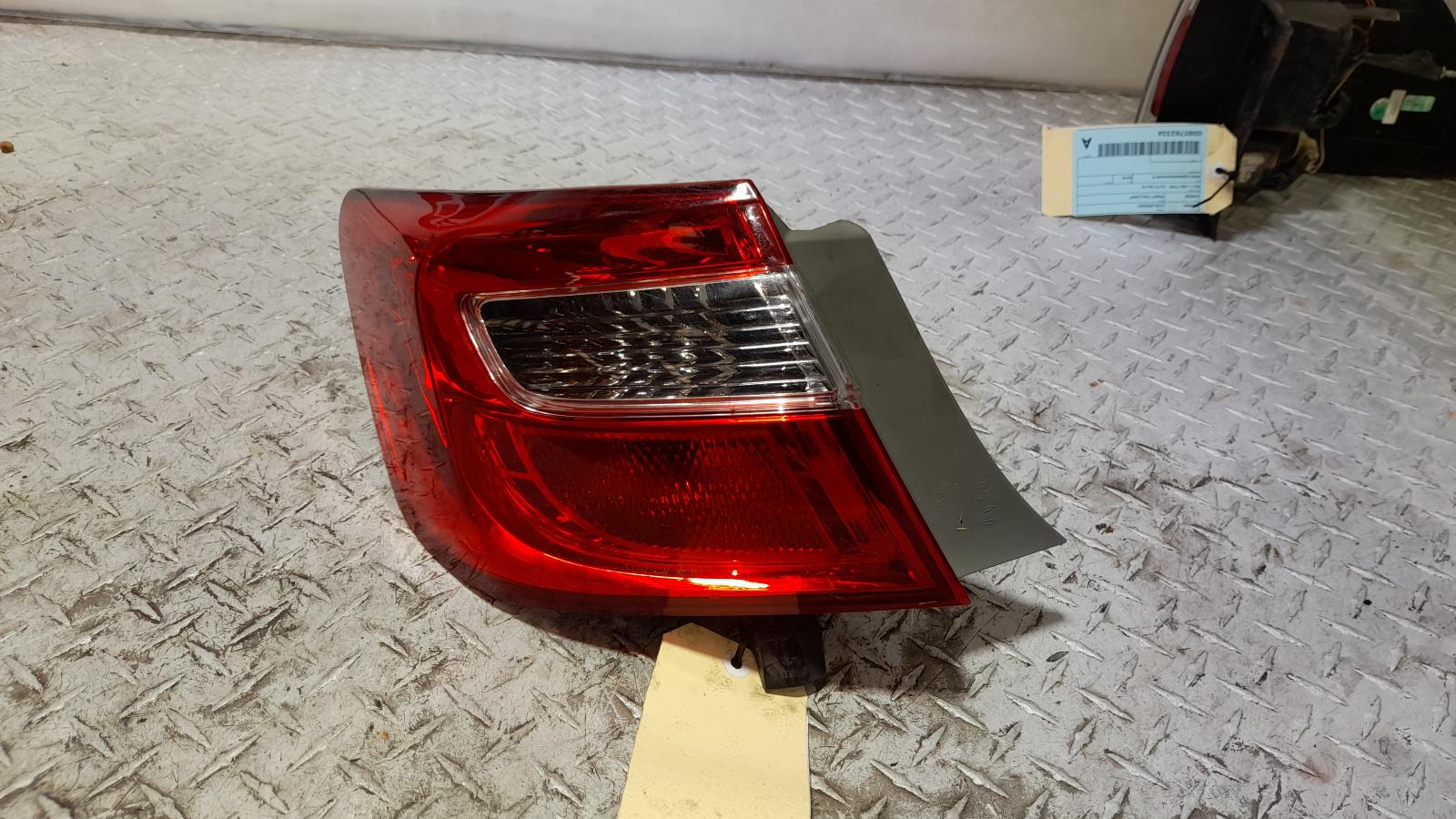 View Auto part Left Taillight Toyota Aurion 2013