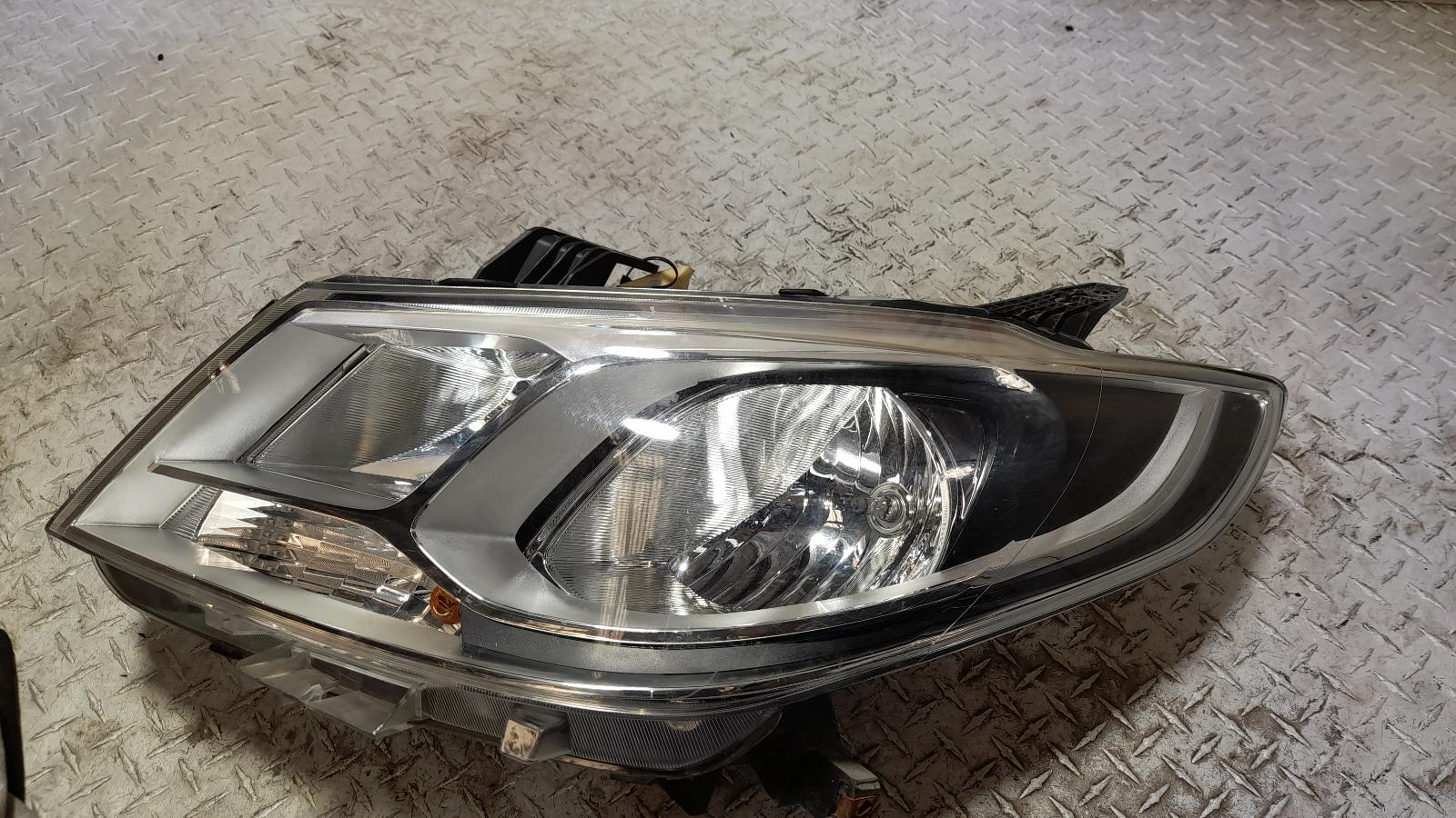 View Auto part Left Headlamp Ldv G10 2022