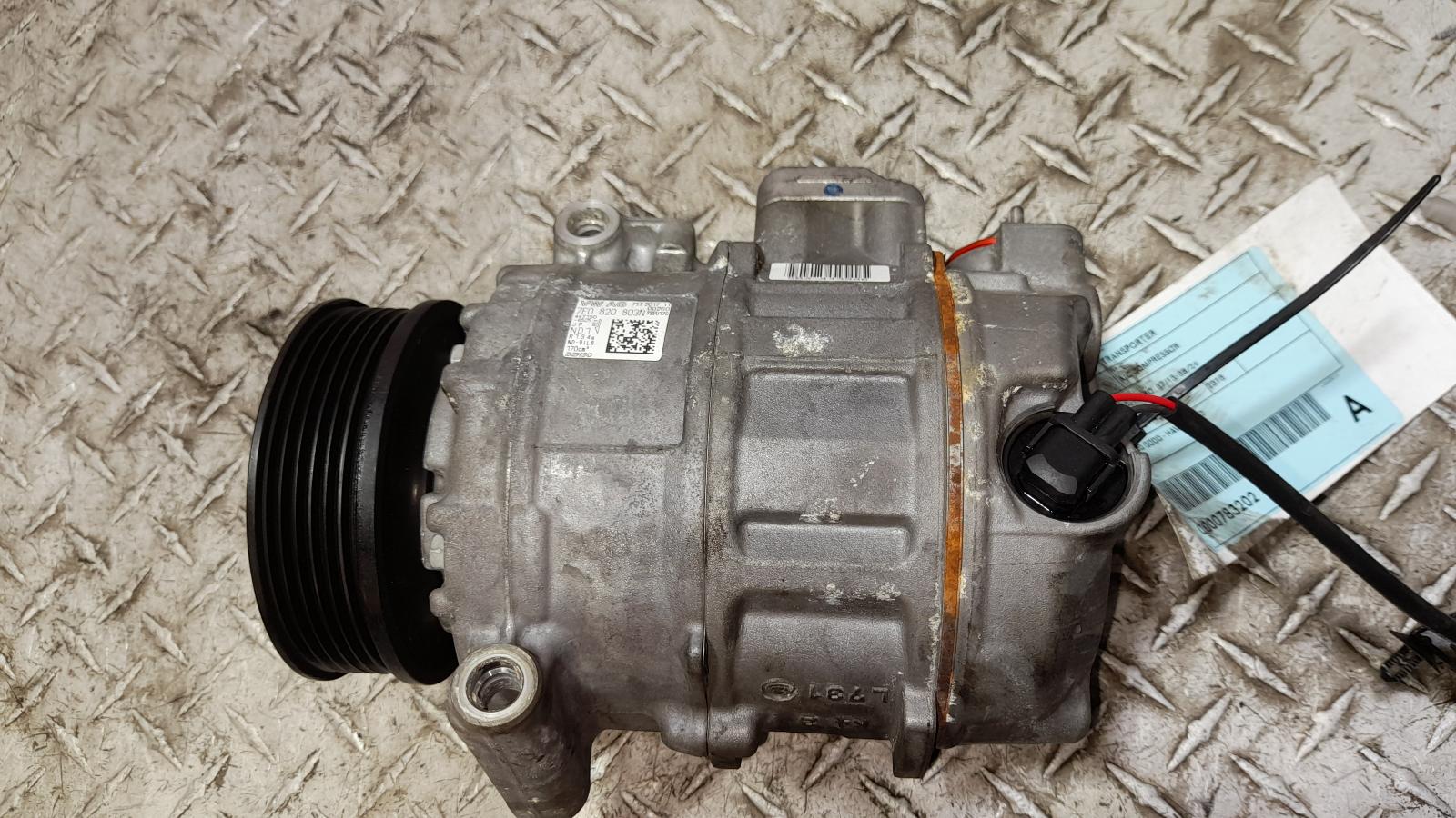 View Auto part A/C Compressor Volkswagen Transporter 2018