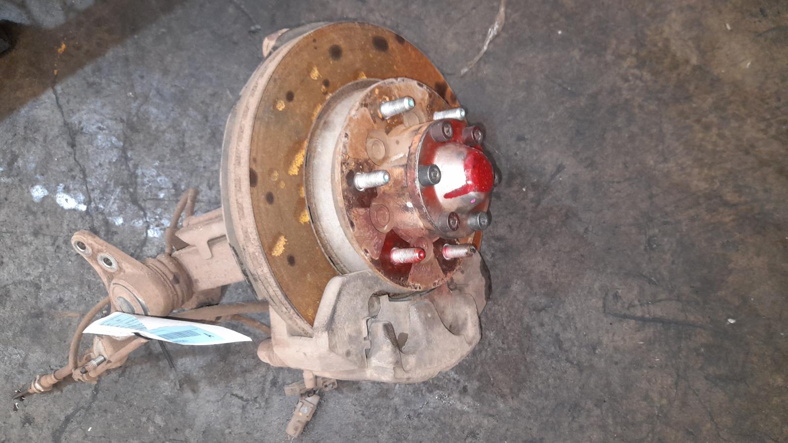 View Auto part Right Front Hub Assembly Isuzu Dmax 2019
