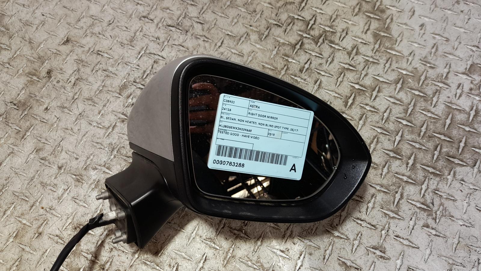View Auto part Right Door Mirror Holden Astra 2018