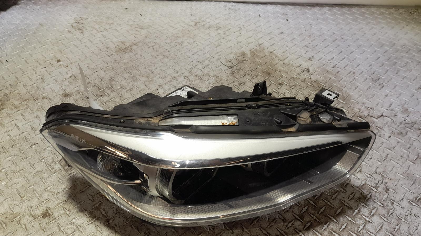 View Auto part Right Headlamp Bmw 1 Series 2015