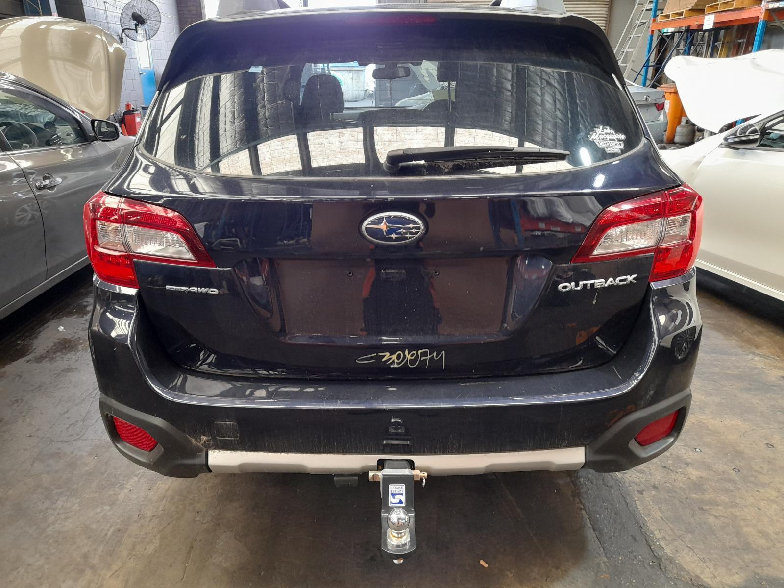 View Auto part Rear/Tailgate Glass Subaru Outback 2019