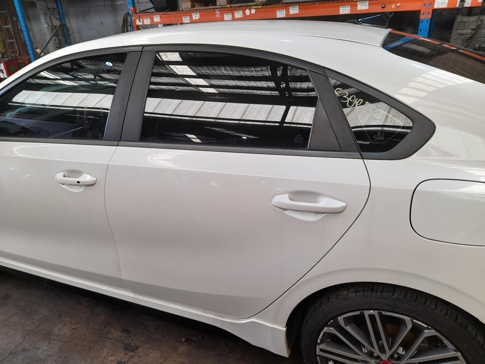 View Auto part Left Rear Door Window Kia Cerato 2019