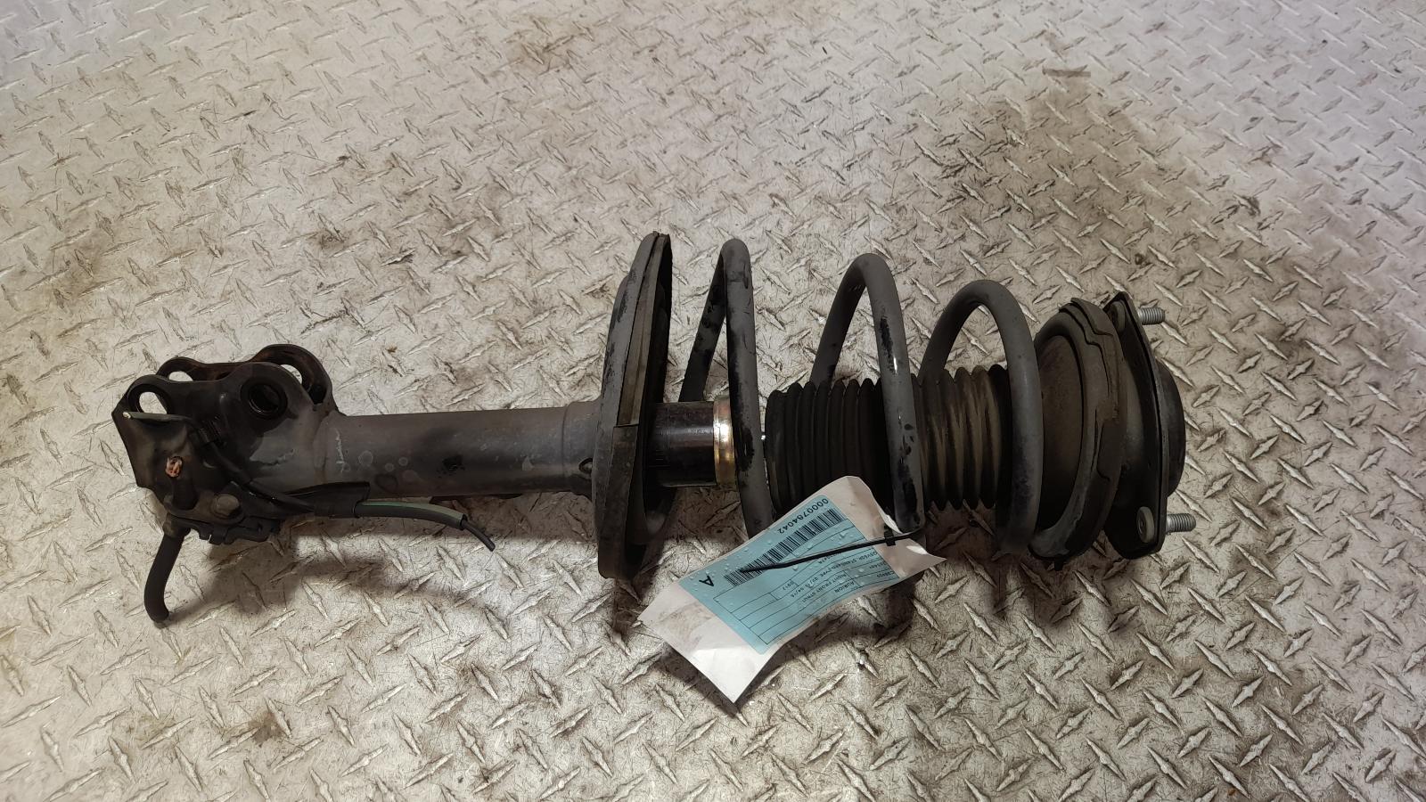 View Auto part Right Front Strut Toyota Aurion 2012