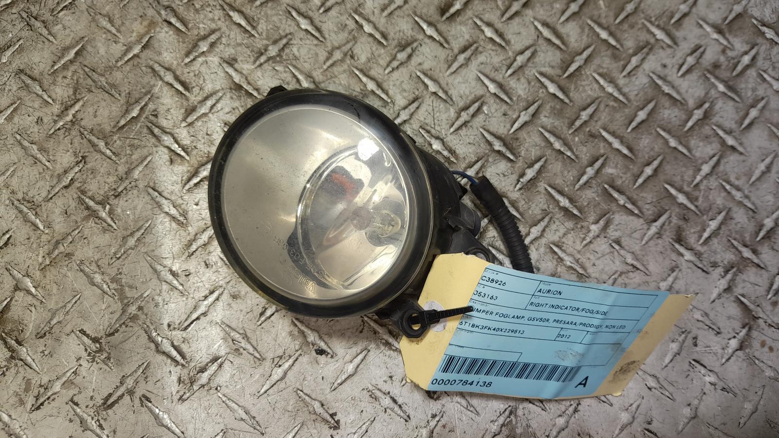 View Auto part Right Indicator/Fog/Side Toyota Aurion 2012