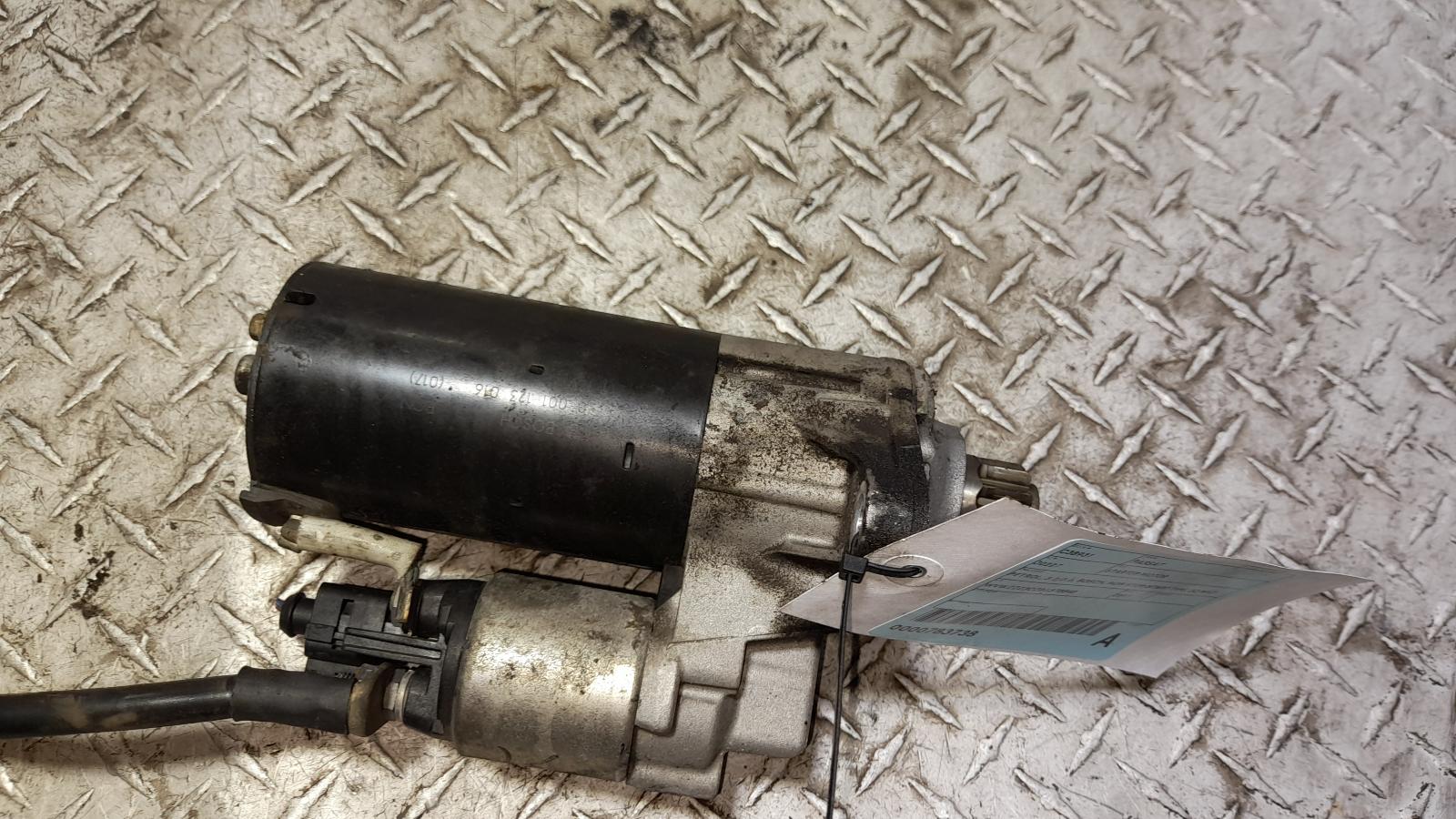 View Auto part Starter Volkswagen Passat 2011