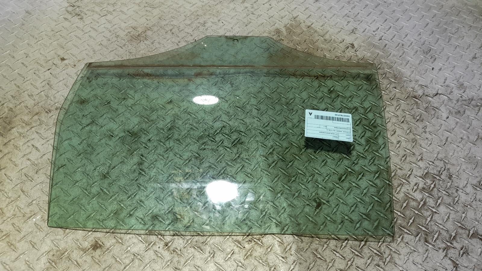 View Auto part Left Rear Door Window Volkswagen Passat 2011