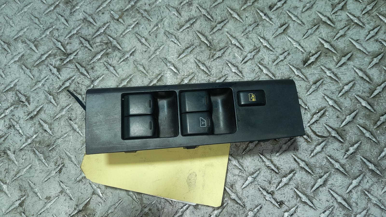 View Auto part Pwr Dr Wind Switch Nissan Navara 2013