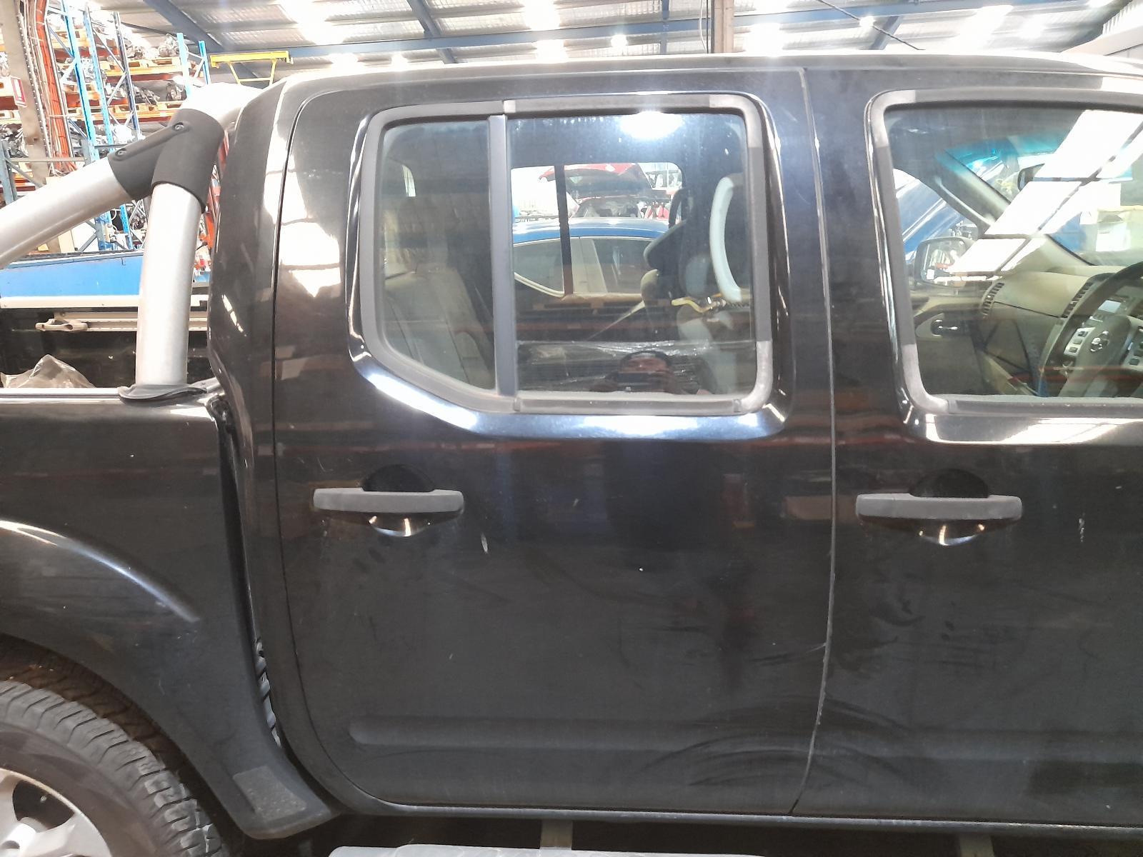 View Auto part Right Rear Door Window Nissan Navara 2013