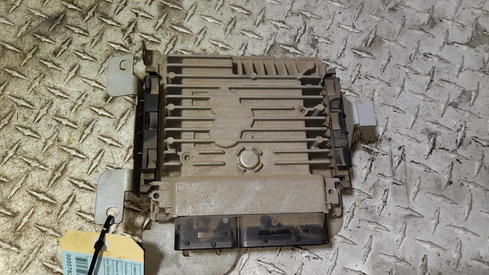 View Auto part Ecu Volkswagen Caddy 2014