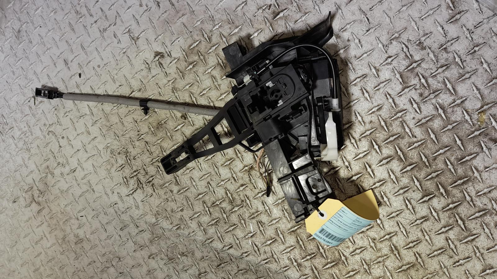 View Auto part Door/Boot/Gate Lock Ford Focus 2012