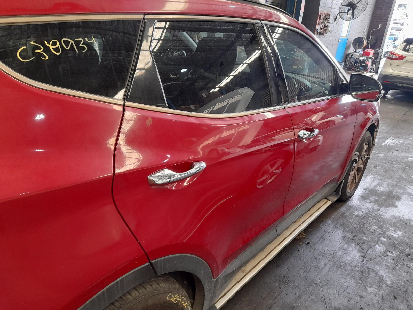 View Auto part Right Rear Door Sliding Hyundai Santa Fe 2014