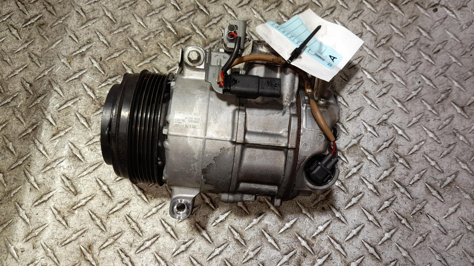 View Auto part A/C Compressor Mercedes M Class 2015