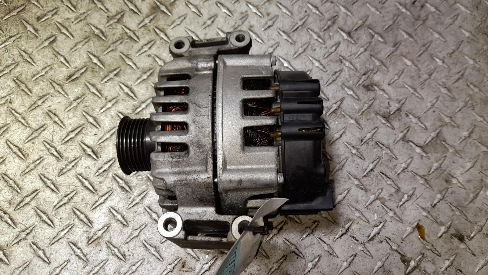 View Auto part Alternator Mercedes M Class 2015