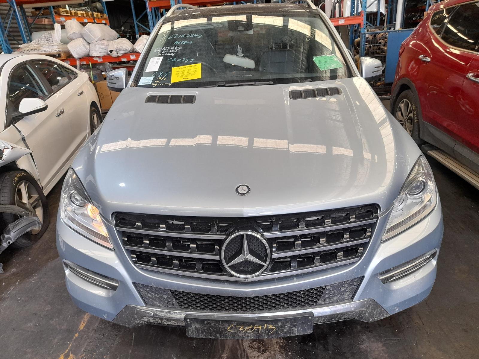 View Auto part Bonnet Mercedes M Class 2015