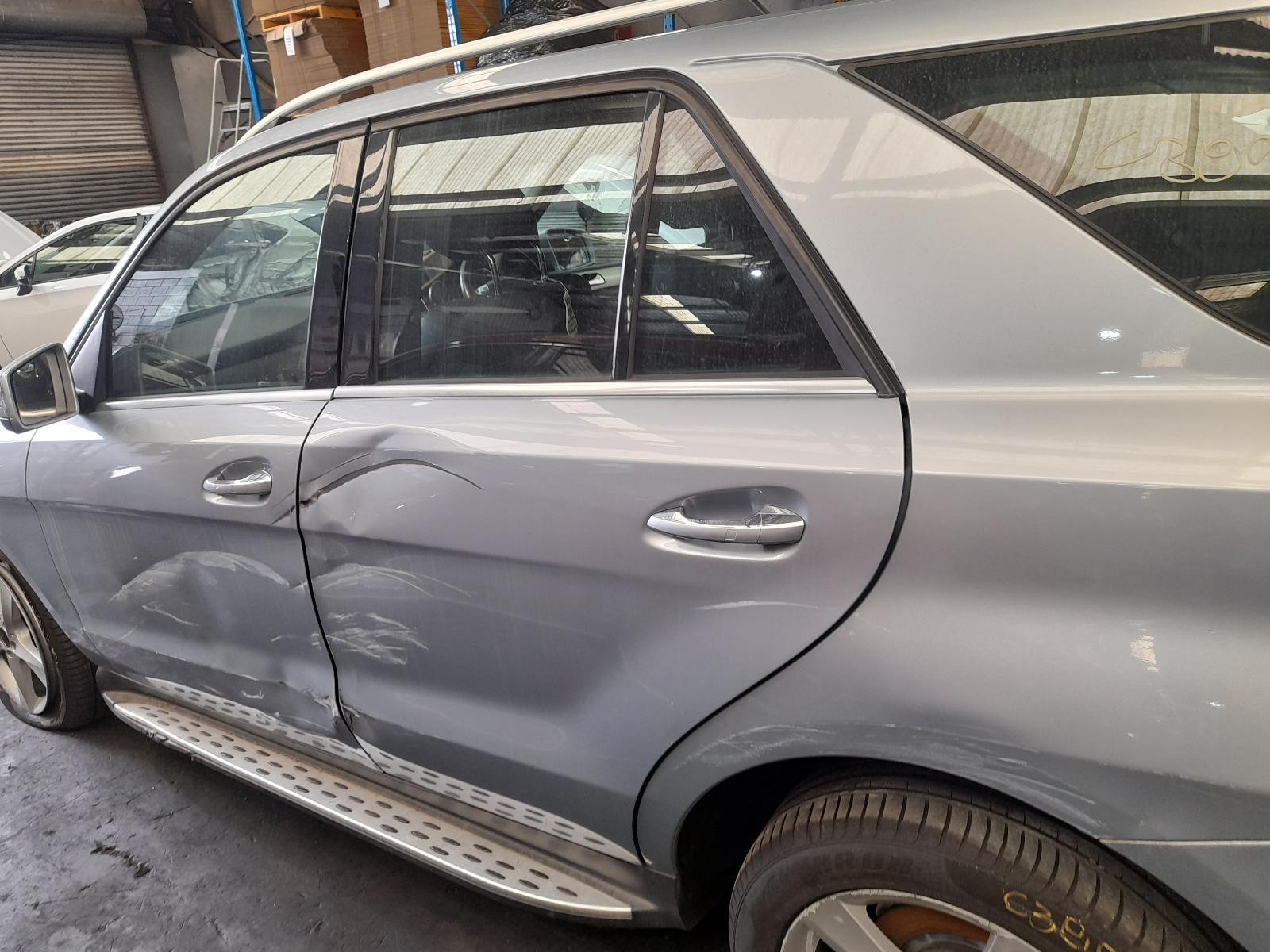 View Auto part Left Rear Door Window Mercedes M Class 2015