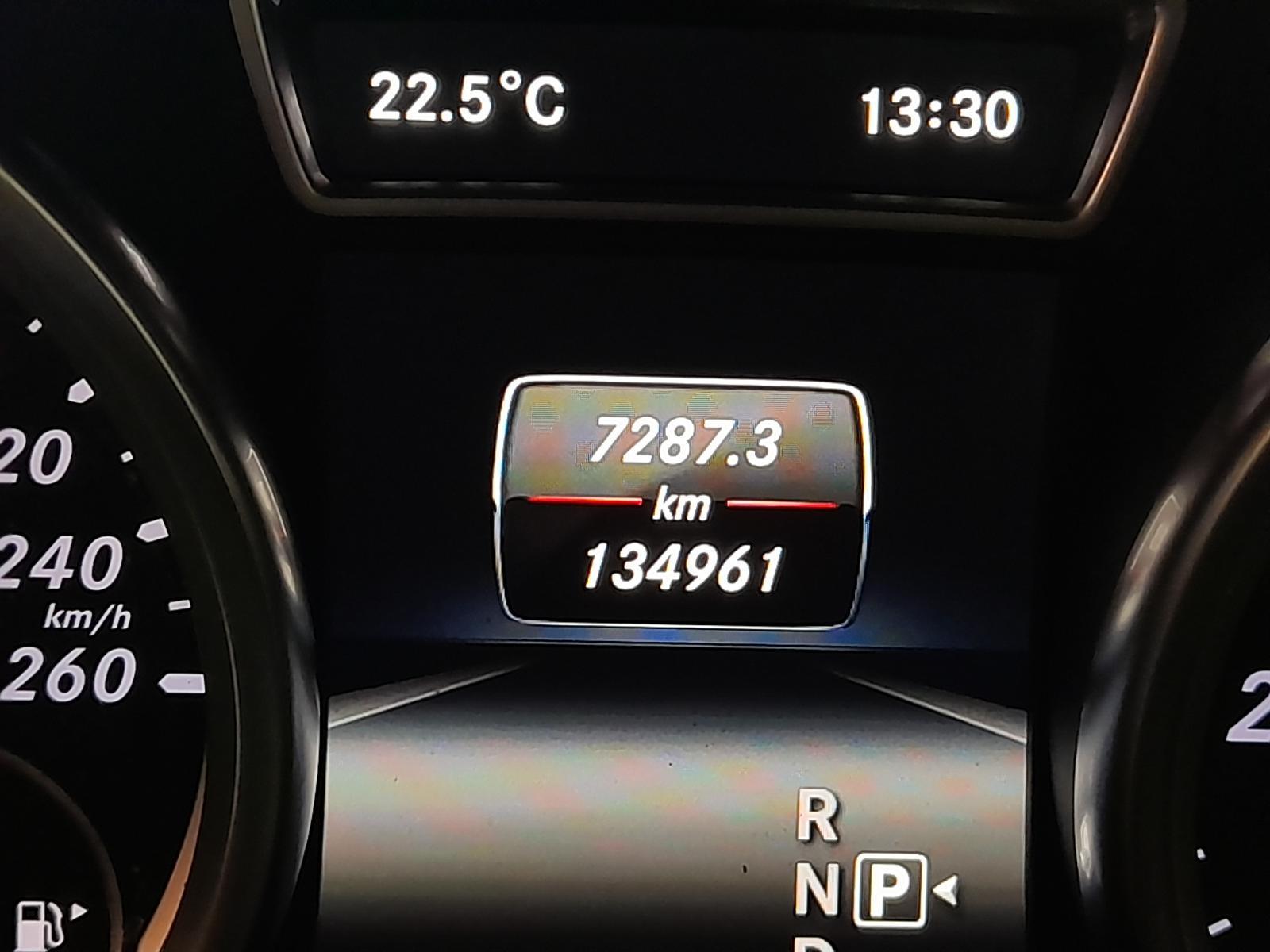 View Auto part Instrument Cluster Mercedes M Class 2015