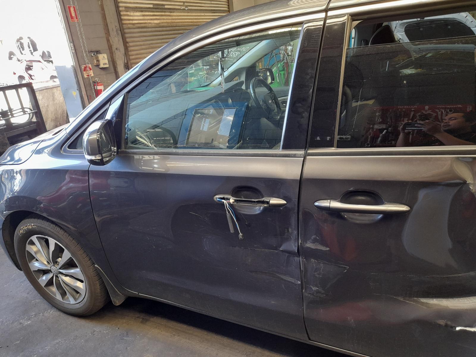 View Auto part Left Front Door Window Kia Carnival/grand Carnival 2015