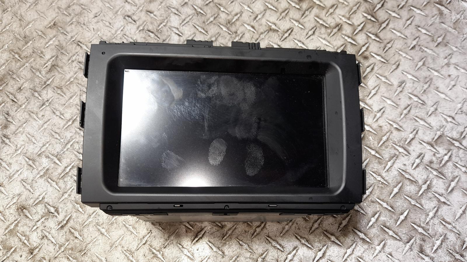 View Auto part Radio/Cd/Dvd/Sat/Tv Kia Carnival/grand Carnival 2015