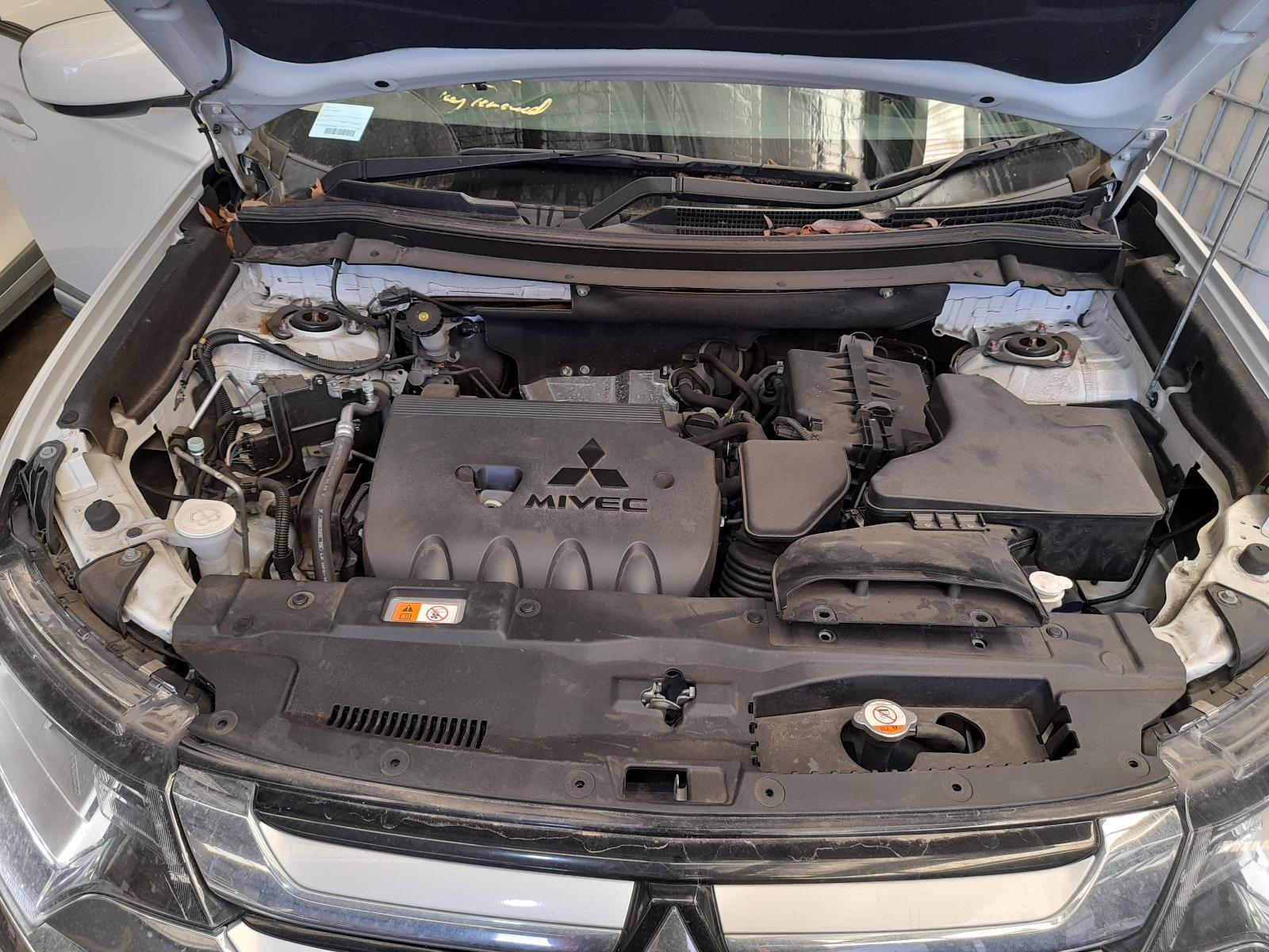 View Auto part Engine Mitsubishi Outlander 2017