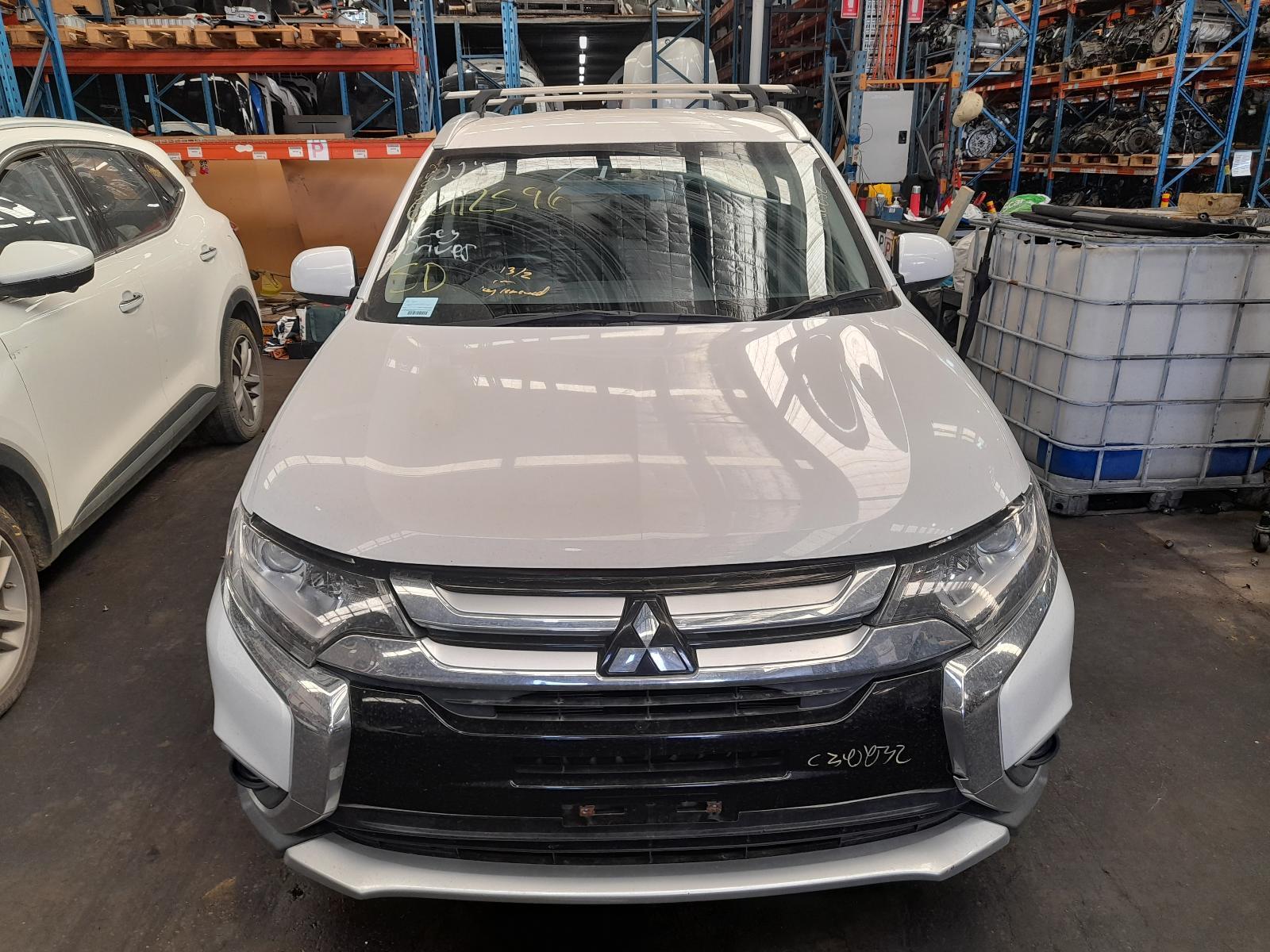 View Auto part Bonnet Mitsubishi Outlander 2017