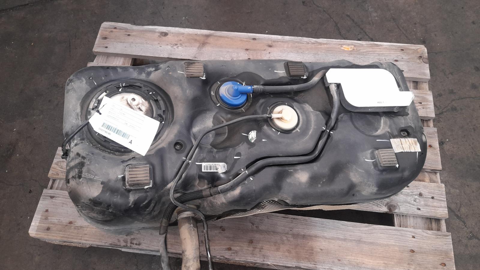 View Auto part Fuel Tank Mg Hs 2020