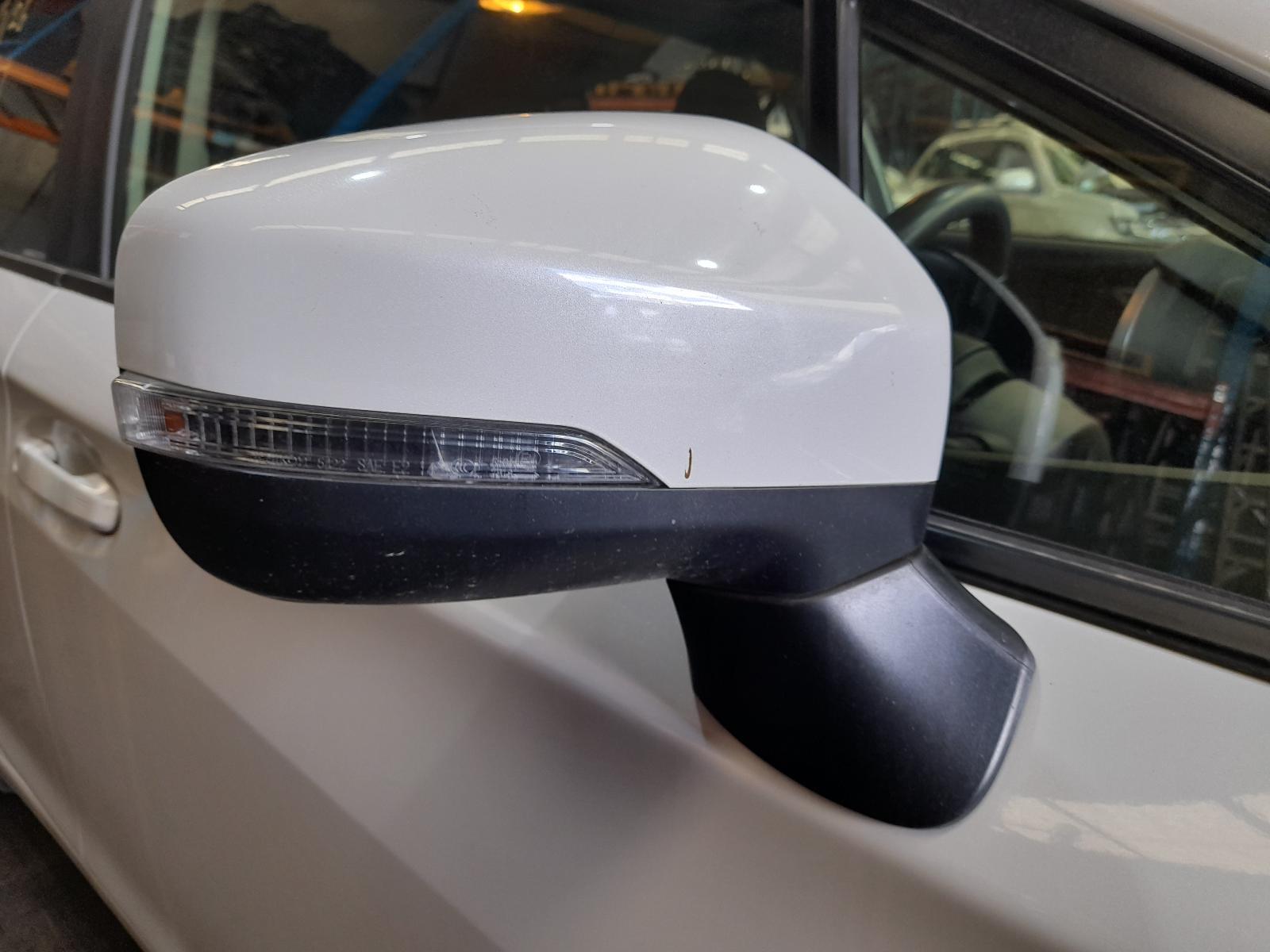 View Auto part Right Door Mirror Subaru Impreza 2020