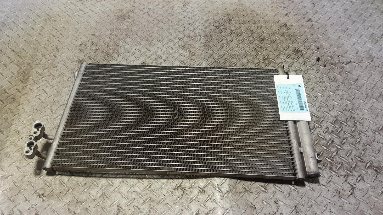 View Auto part A/C Condenser Bmw X1 2011