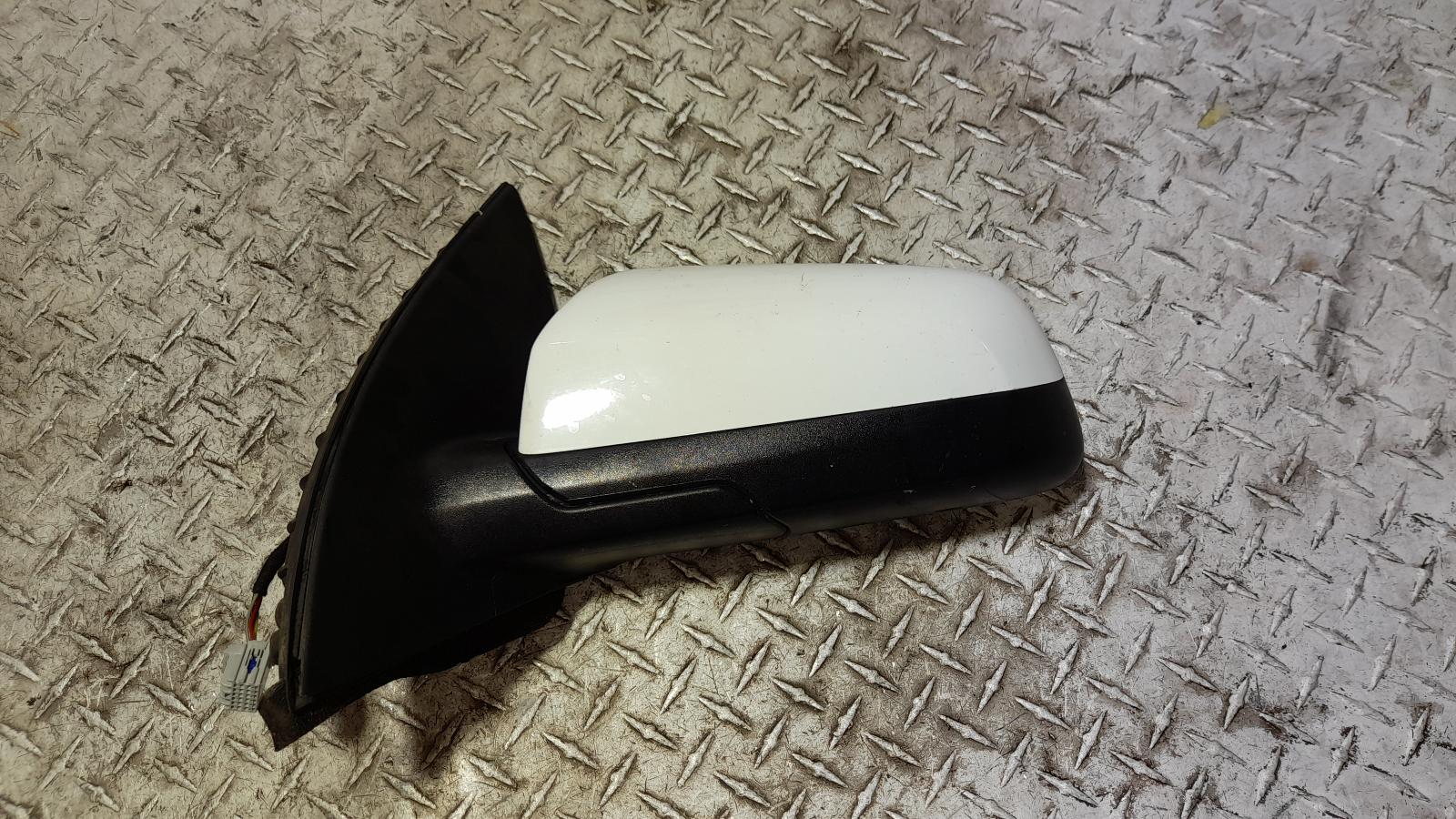 View Auto part Left Door Mirror Holden Commodore 2013