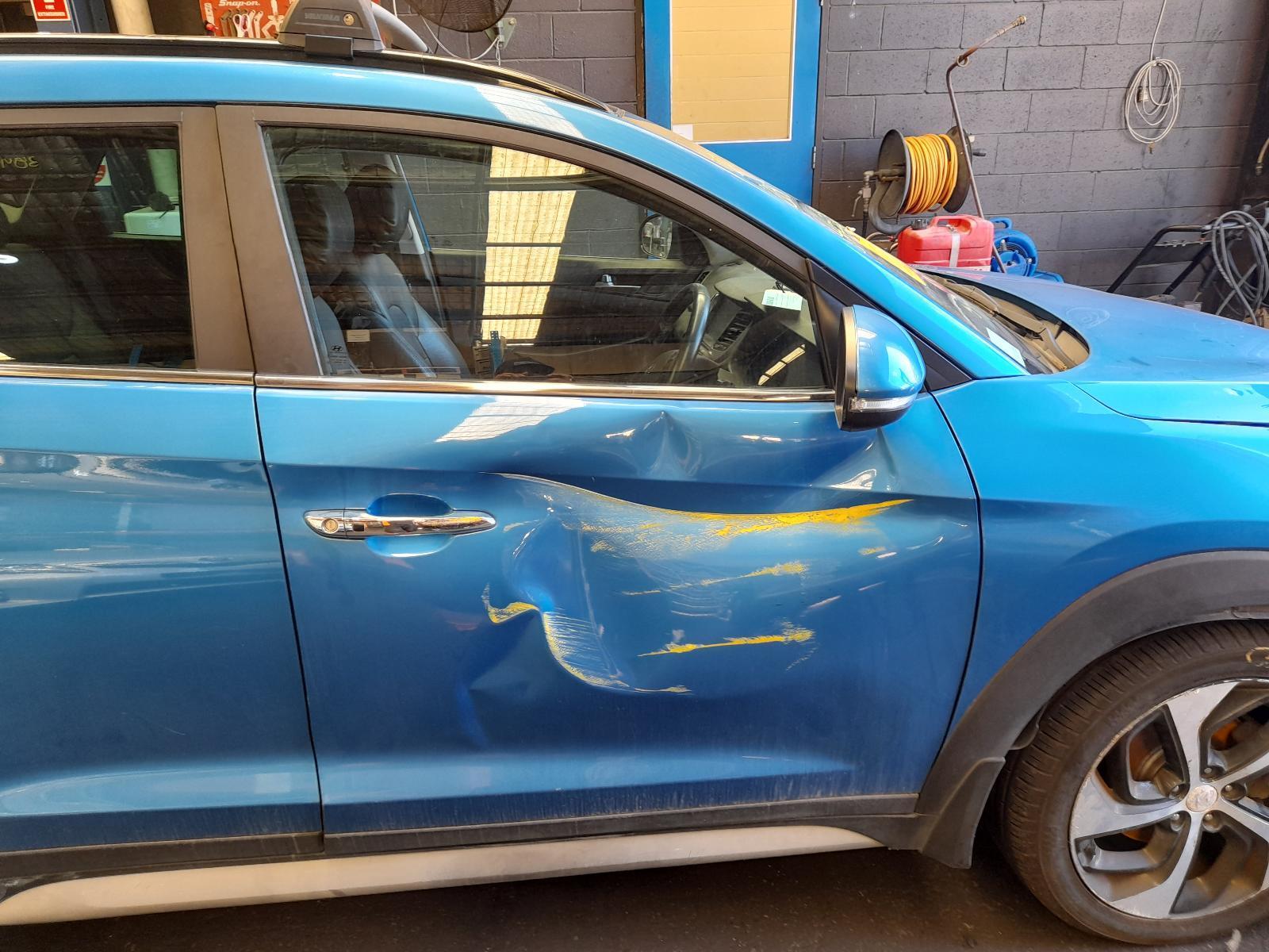 View Auto part Right Front Window Reg/Motor Hyundai Tucson 2017