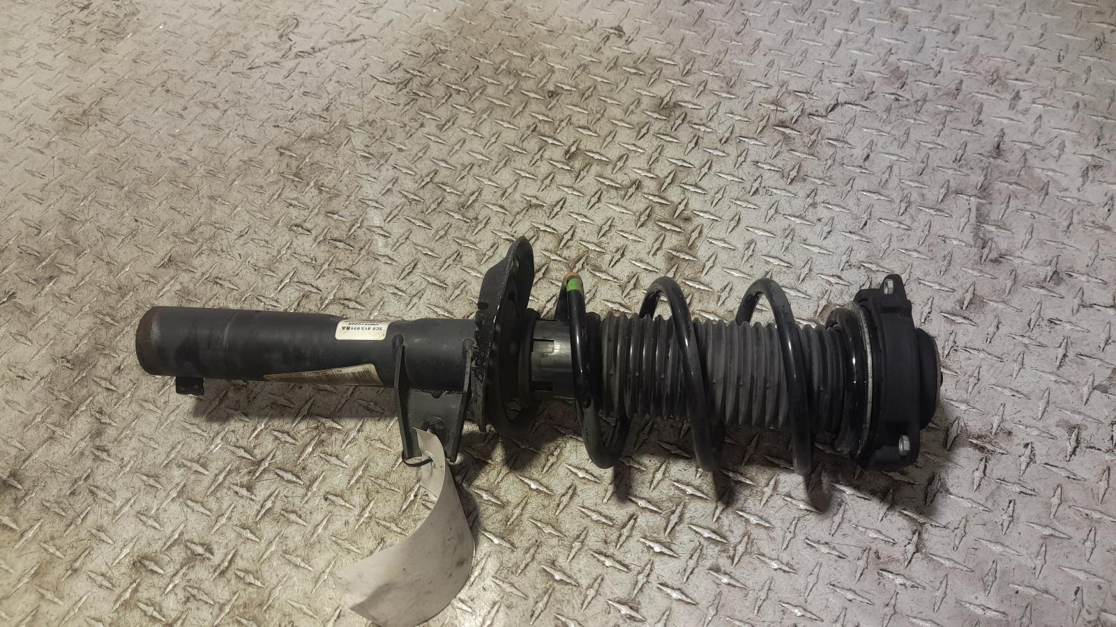 View Auto part Right Front Strut Volkswagen Jetta 2015