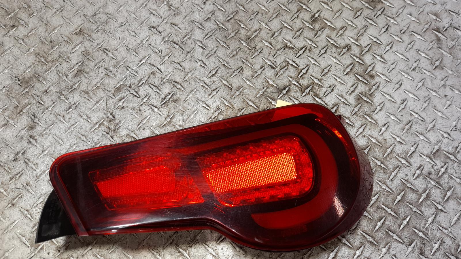 View Auto part Right Taillight Toyota 86 2013